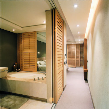 Room_divider_shutters