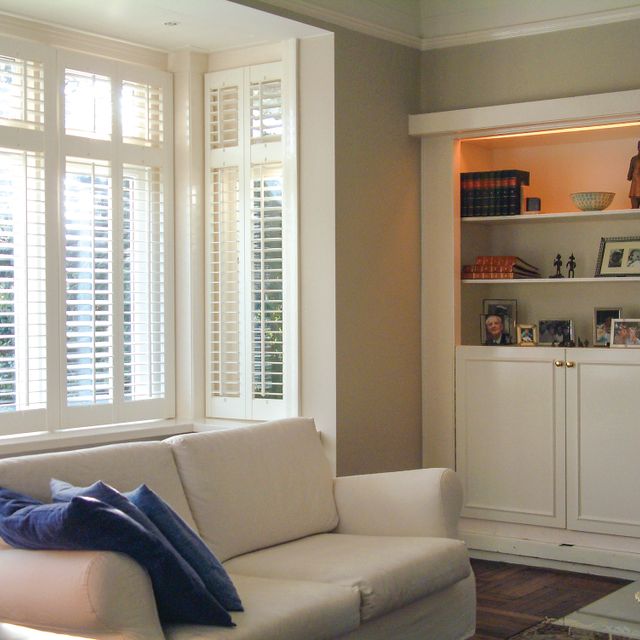 Sitting_room_bay_window_shutters